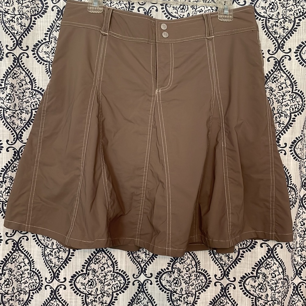 Womens Sahalie athletic/casual skirt, size 10
